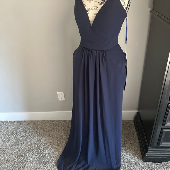 NWT MADELINE GARDNER MORILEE NAVY CHIFFON DRESS - SIZE 4 (STYLE 21597) - Picture 5 of 10